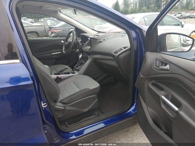 1FMCU9GX8FUA09566 Ford ESCAPE SE