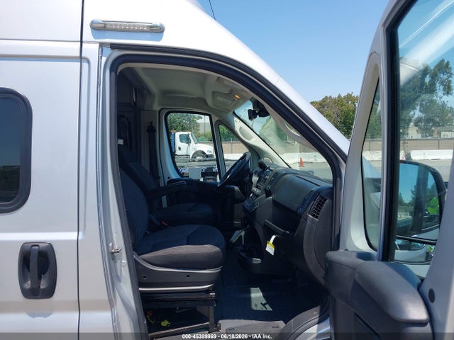 3C6LRVDG3ME582882 RAM Promaster 2500 High Roof 159 Wb