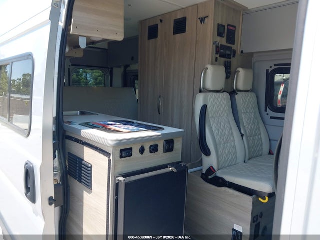 3C6LRVDG3ME582882 RAM Promaster 2500 High Roof 159 Wb