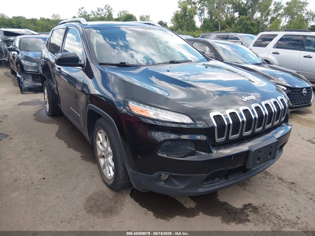 Auction sale of the 2018 Jeep Cherokee Latitude Plus Fwd, vin: 1C4PJLLB4JD504121, lot number: 45389879