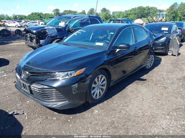 Продажа на аукционе авто 2018 Toyota Camry Le, vin: JTNB11HK5J3031760, номер лота: 45389912