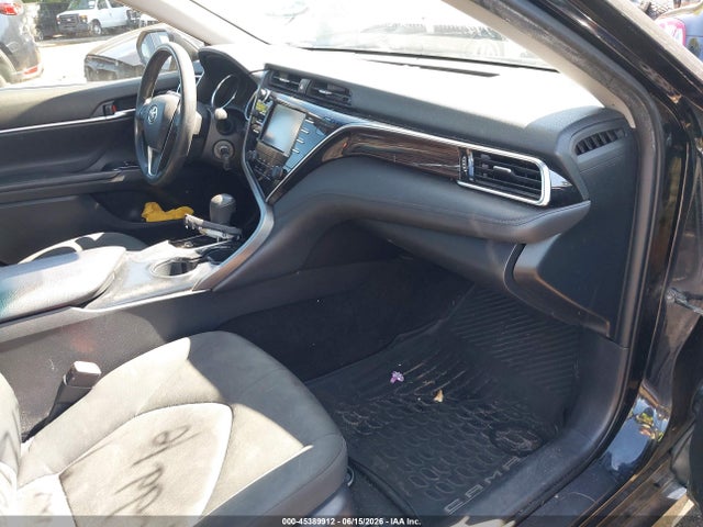 Продажа на аукционе авто 2018 Toyota Camry Le, vin: JTNB11HK5J3031760, номер лота: 45389912