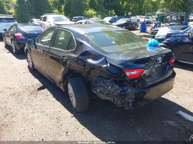 Продажа на аукционе авто 2018 Toyota Camry Le, vin: JTNB11HK5J3031760, номер лота: 45389912