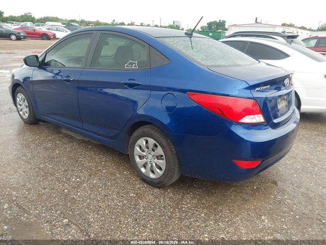 2017 Hyundai Accent Se მანქანა იყიდება აუქციონზე, vin: KMHCT4AE5HU275711, აუქციონის ნომერი: 45389954