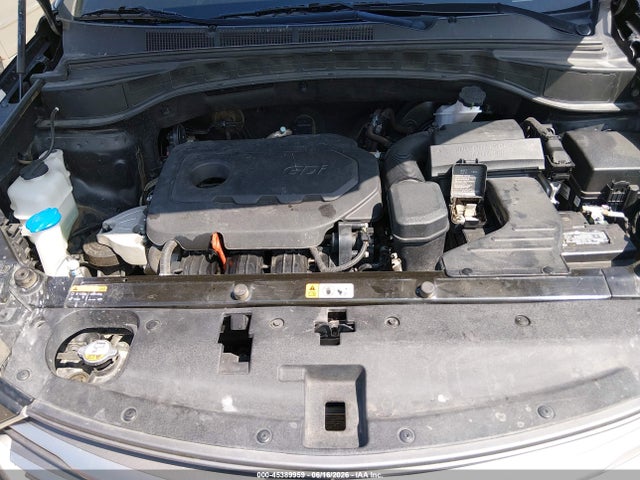 Продаж на аукціоні авто 2017 Hyundai Santa Fe Sport 2.4l, vin: 5XYZU3LB9HG421618, номер лоту: 45389959