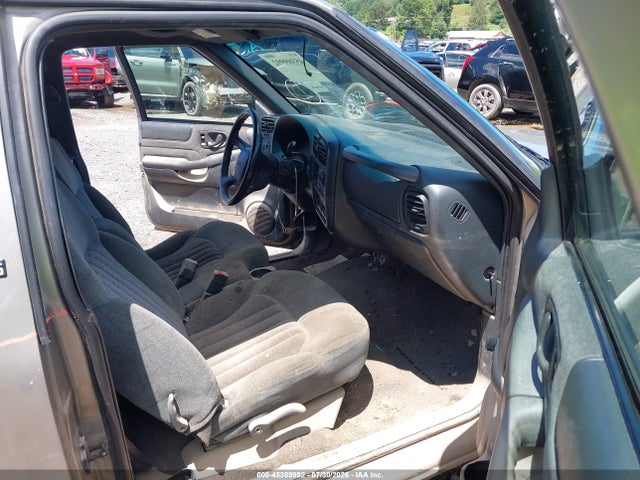 Продажа на аукционе авто 2002 Chevrolet S-10 Ls, vin: 1GCCS145928123609, номер лота: 45389992