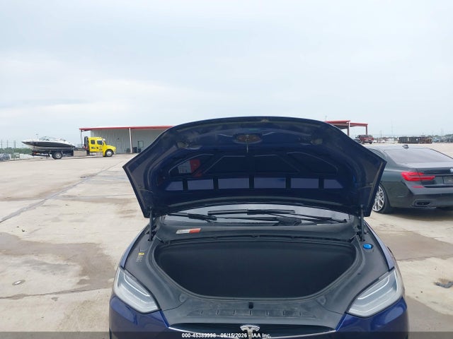 Auction sale of the 2017 Tesla Model X 100d/75d/90d, vin: 5YJXCBE24HF054703, lot number: 45389998