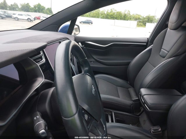 Auction sale of the 2017 Tesla Model X 100d/75d/90d, vin: 5YJXCBE24HF054703, lot number: 45389998
