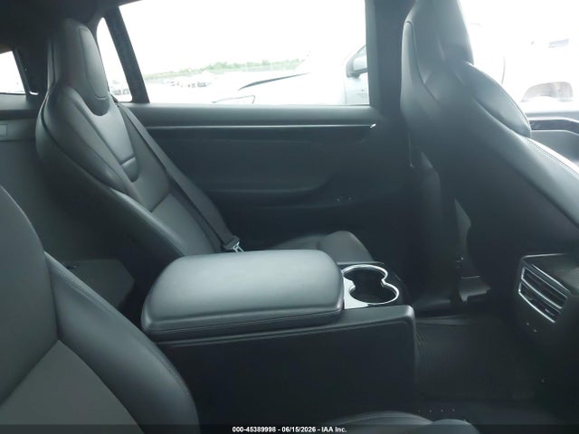 Auction sale of the 2017 Tesla Model X 100d/75d/90d, vin: 5YJXCBE24HF054703, lot number: 45389998