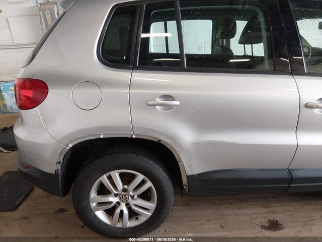 Aukcja sprzedaży 2017 Volkswagen Tiguan 2.0t/2.0t S, vin: WVGAV7AX2HK022930, numer aukcji: 45390011