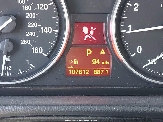45390040 :رقم المزاد ، WBAKE5C52BE755099 vin ، 2011 Bmw 328i مزاد بيع