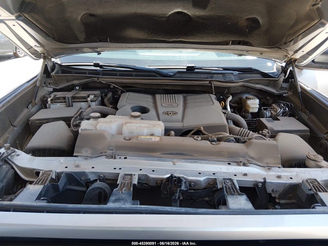 Toyota Tundra Sr5 2025 5TFLA5AB9SX041700 Image 10