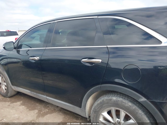 KIA Sorento 2.4l L 2018 5XYPG4A37JG427505 Image 14