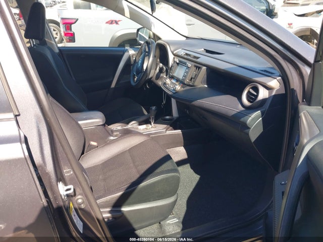 2T3WFREV3EW088207 Toyota Rav4 Xle
