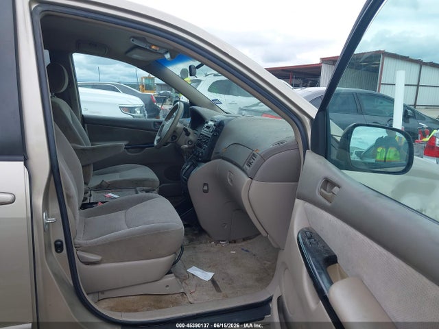 2005 Toyota Sienna Le მანქანა იყიდება აუქციონზე, vin: 5TDZA23C55S284347, აუქციონის ნომერი: 45390137