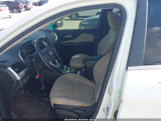 Jeep Cherokee Latitude 2016 1C4PJLCS0GW217341 Image 15