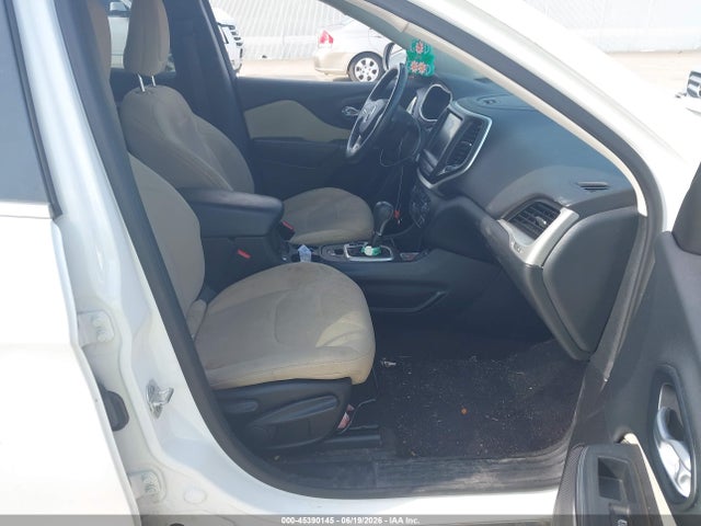 Jeep Cherokee Latitude 2016 1C4PJLCS0GW217341 Image 5