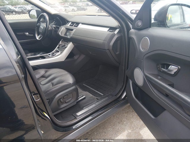 SALVP2BGXEH882111 Land Rover Range Rover Evoque Pure