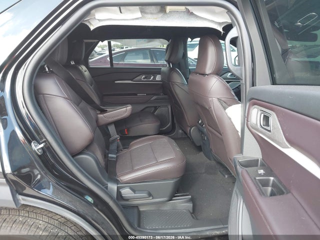 Ford Explorer Platinum 2025 1FMUK7HH9SGC83017 Image 8