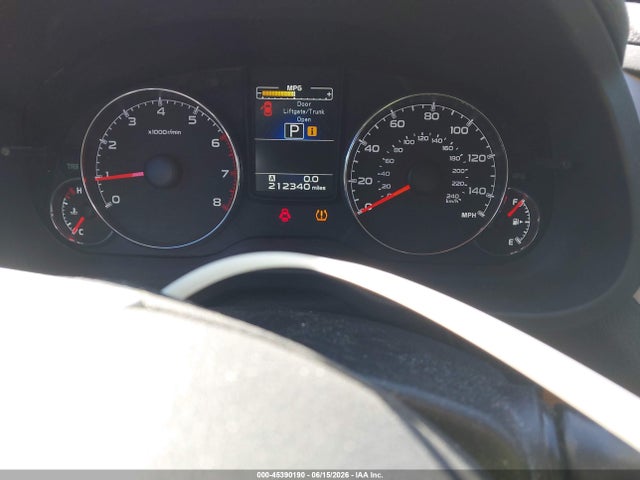 45390190 :رقم المزاد ، 4S4BRBKC2D3220872 vin ، 2013 Subaru Outback 2.5i Limited مزاد بيع