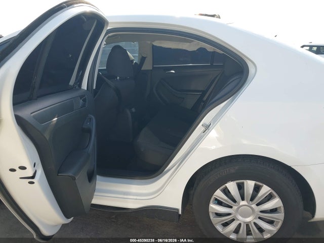 3VW167AJ3GM411707 Volkswagen Jetta 1.4t S