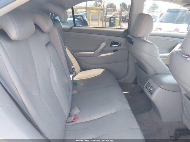 45390252 :رقم المزاد ، JTNBB46K983047536 vin ، 2008 Toyota Camry Hybrid مزاد بيع
