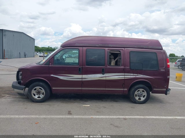 2003 Gmc Savana Cutaway Standard/standard W/c7l/c7n მანქანა იყიდება აუქციონზე, vin: 1GDFG15T131179822, აუქციონის ნომერი: 45390266