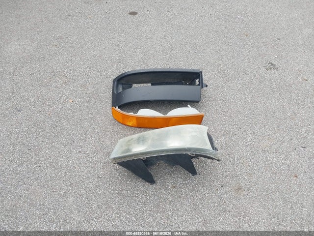 2003 Gmc Savana Cutaway Standard/standard W/c7l/c7n მანქანა იყიდება აუქციონზე, vin: 1GDFG15T131179822, აუქციონის ნომერი: 45390266