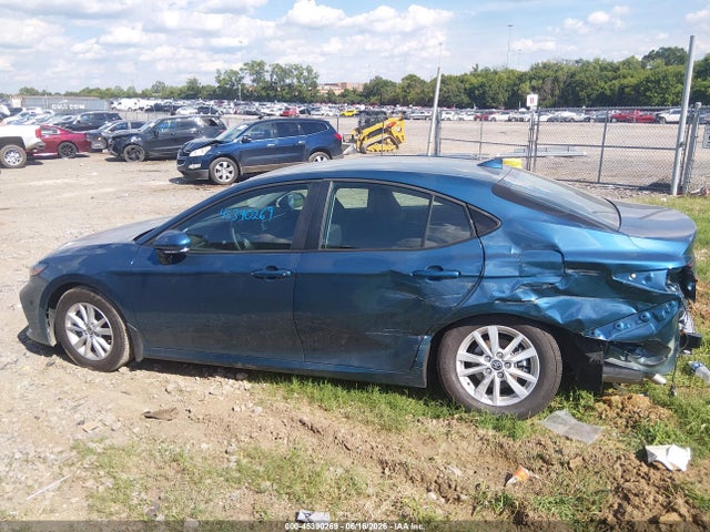 2026 Toyota Camry Le მანქანა იყიდება აუქციონზე, vin: 4T1DAACK2TU224221, აუქციონის ნომერი: 45390269
