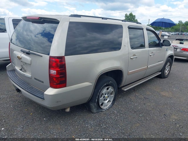 45390291 :رقم المزاد ، 1GNFC16J57J322376 vin ، 2007 Chevrolet Suburban 1500 Lt مزاد بيع