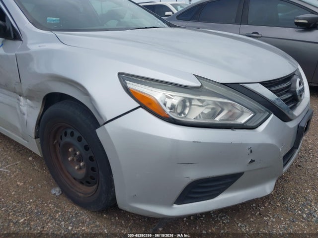 Продаж на аукціоні авто 2018 Nissan Altima 2.5 S, vin: 1N4AL3APXJC201502, номер лоту: 45390299