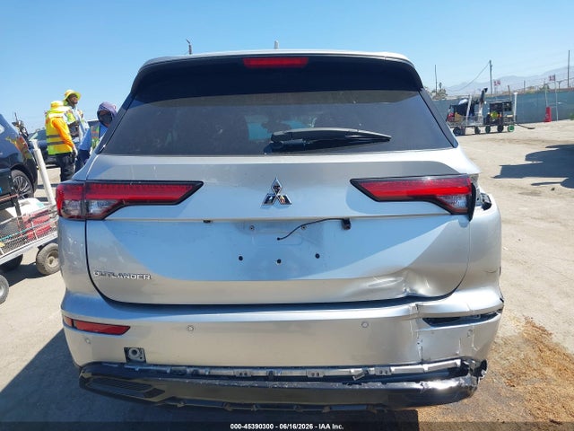 2022 Mitsubishi Outlander მანქანა იყიდება აუქციონზე, vin: JA4J3UA85NZ059064, აუქციონის ნომერი: 45390300