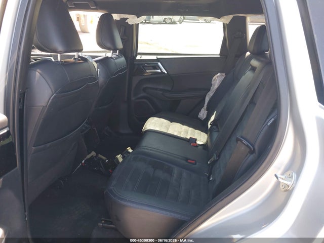 2022 Mitsubishi Outlander მანქანა იყიდება აუქციონზე, vin: JA4J3UA85NZ059064, აუქციონის ნომერი: 45390300