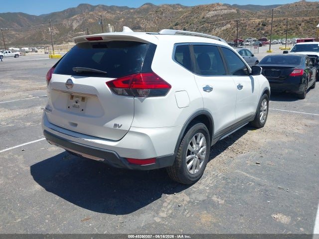 Nissan ROGUE SV 2017 KNMAT2MTXHP543757 Image 4