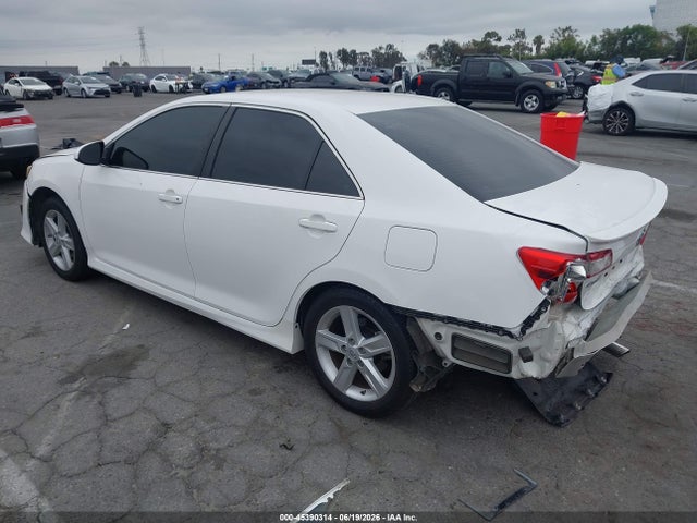 Toyota CAMRY SE 2014 4T1BF1FKXEU868637 Image 3