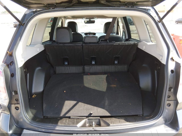 Subaru Forester 2.0xt Premium 2018 JF2SJGEC1JH419948 Image 16