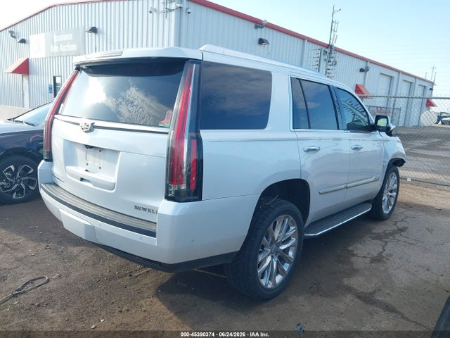45390374 :رقم المزاد ، 1GYS3BKJ4KR321159 vin ، 2019 Cadillac Escalade Luxury مزاد بيع