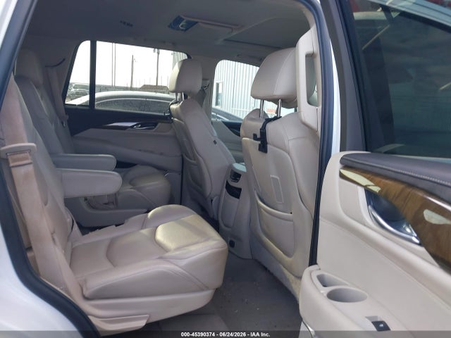 45390374 :رقم المزاد ، 1GYS3BKJ4KR321159 vin ، 2019 Cadillac Escalade Luxury مزاد بيع