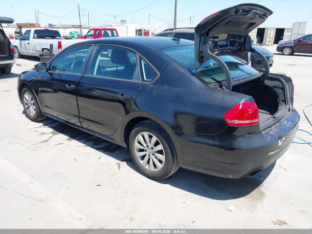 45390391 :رقم المزاد ، 1VWAT7A32EC112377 vin ، 2014 Volkswagen Passat 1.8t Wolfsburg Edition مزاد بيع