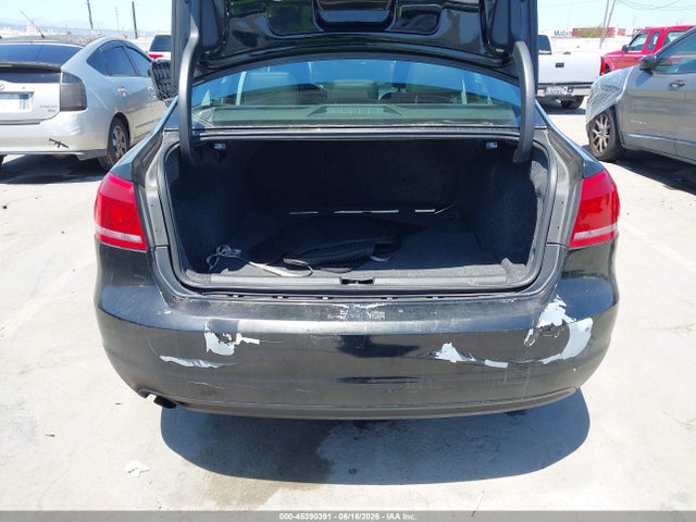 45390391 :رقم المزاد ، 1VWAT7A32EC112377 vin ، 2014 Volkswagen Passat 1.8t Wolfsburg Edition مزاد بيع