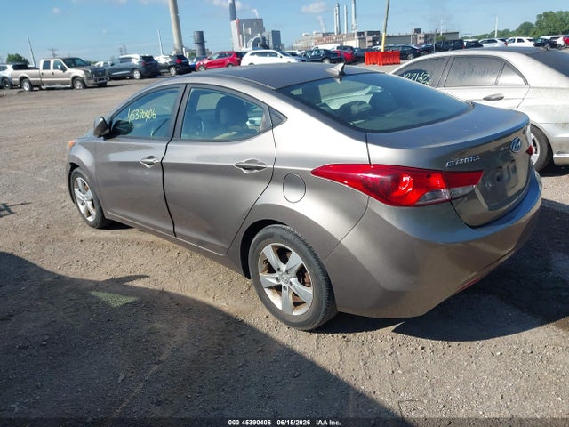 2013 Hyundai Elantra Gls მანქანა იყიდება აუქციონზე, vin: 5NPDH4AEXDH159595, აუქციონის ნომერი: 45390406