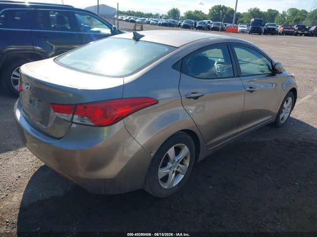 2013 Hyundai Elantra Gls მანქანა იყიდება აუქციონზე, vin: 5NPDH4AEXDH159595, აუქციონის ნომერი: 45390406