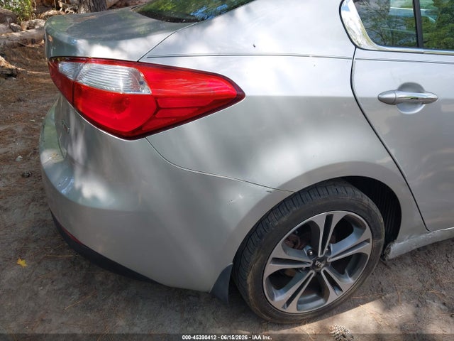 2014 Kia Forte Ex მანქანა იყიდება აუქციონზე, vin: KNAFX4A88E5073013, აუქციონის ნომერი: 45390412