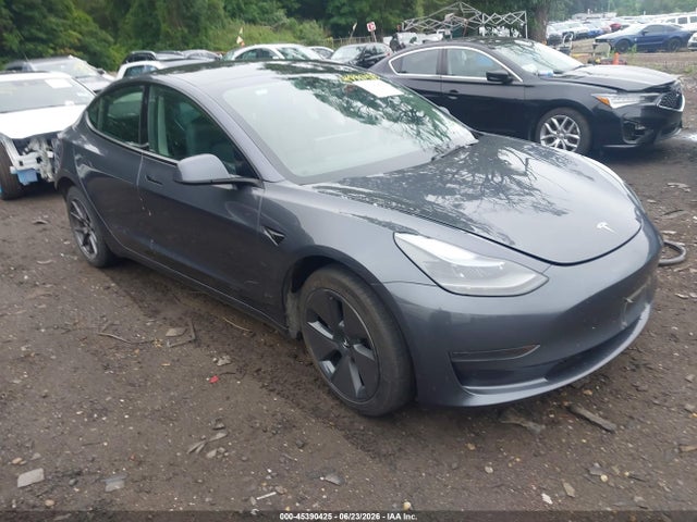 2023 5YJ3E1EA2PF676760 zdjęcie główne