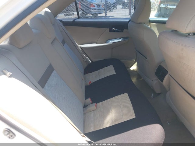 45390433 :رقم المزاد ، 4T1BD1FK6EU101485 vin ، 2014 Toyota Camry Hybrid Xle مزاد بيع