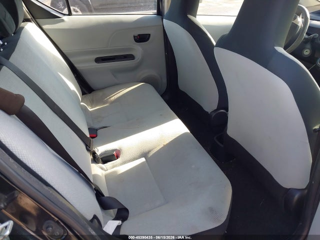 Aukcja sprzedaży 2014 Toyota Prius C One, vin: JTDKDTB3XE1563970, numer aukcji: 45390435