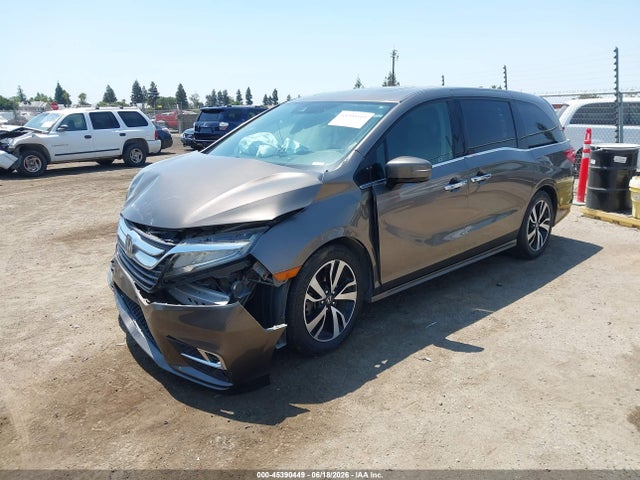 Honda Odyssey Elite 2018 5FNRL6H95JB071380 Image 2