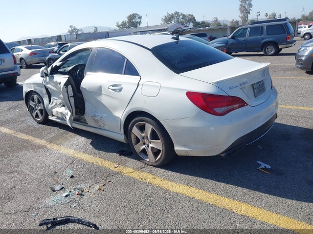 Mercedes-Benz CLA 250 2015 WDDSJ4EB5FN163283 Image 3