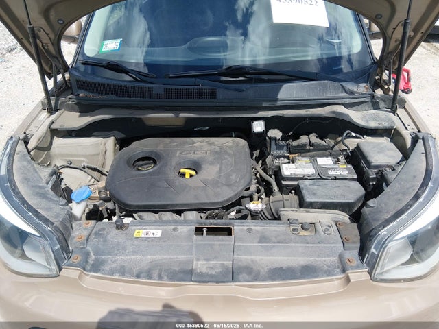 45390522 :رقم المزاد ، KNDJP3A57F7139442 vin ، 2015 Kia Soul + مزاد بيع