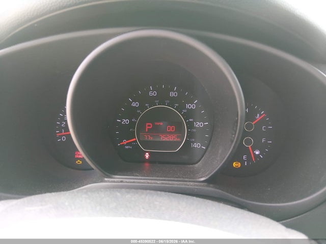 45390522 :رقم المزاد ، KNDJP3A57F7139442 vin ، 2015 Kia Soul + مزاد بيع